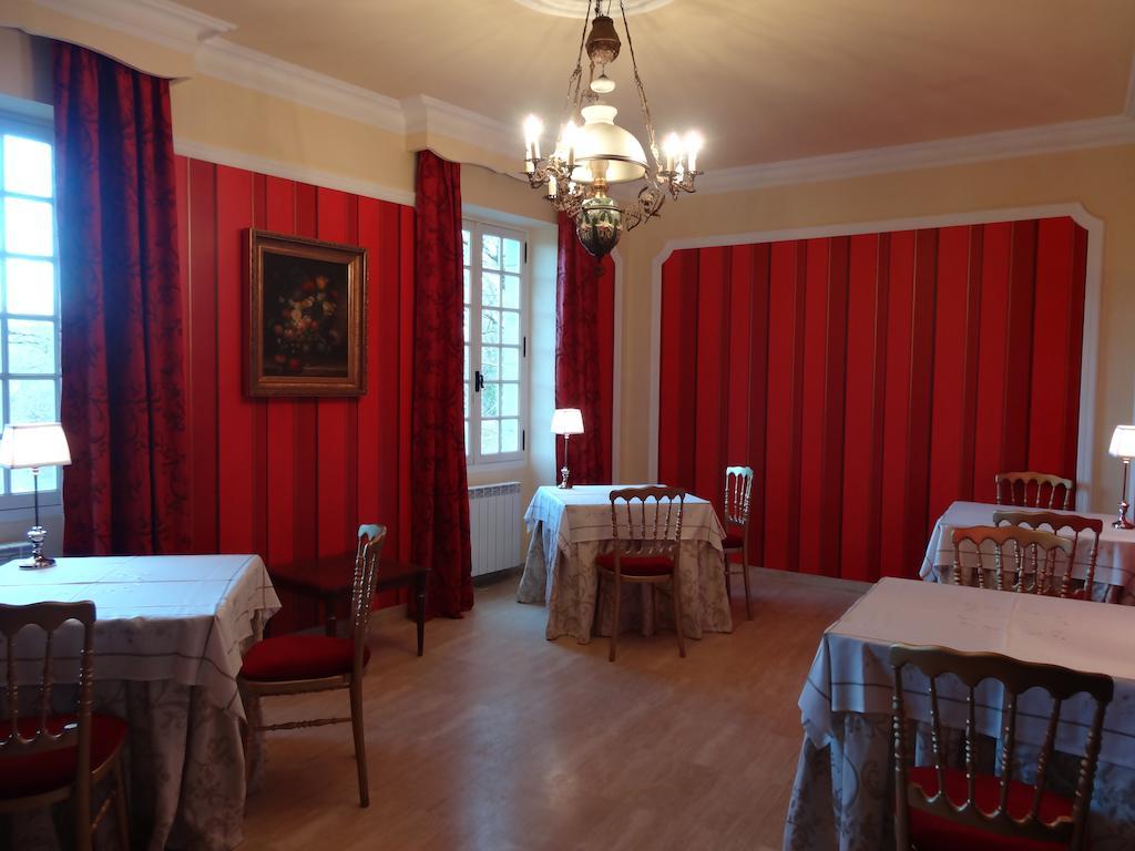 Hostellerie Restaurant Les Gorges De L'Aveyron Bruniquel Buitenkant foto