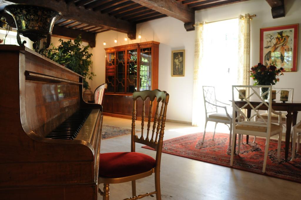 Hostellerie Restaurant Les Gorges De L'Aveyron Bruniquel Buitenkant foto